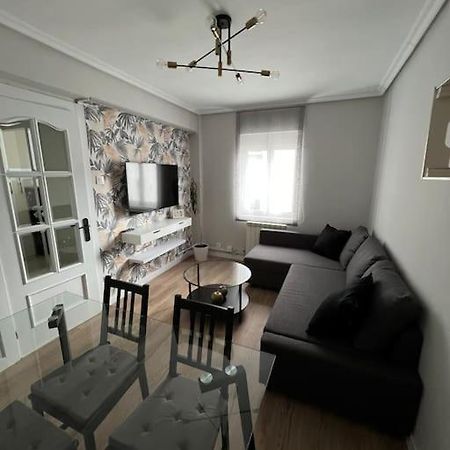 Apartamento Piso Acogedor Cerca Del Centro. Burgo Exterior foto
