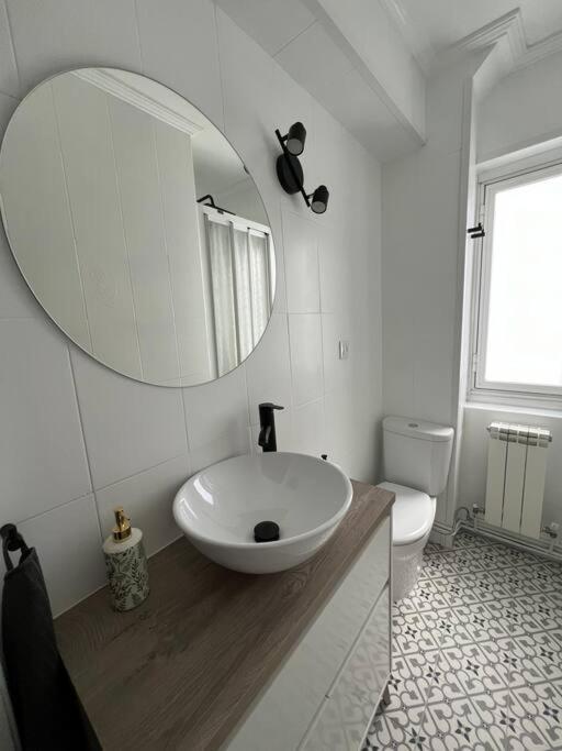 Apartamento Piso Acogedor Cerca Del Centro. Burgo Exterior foto
