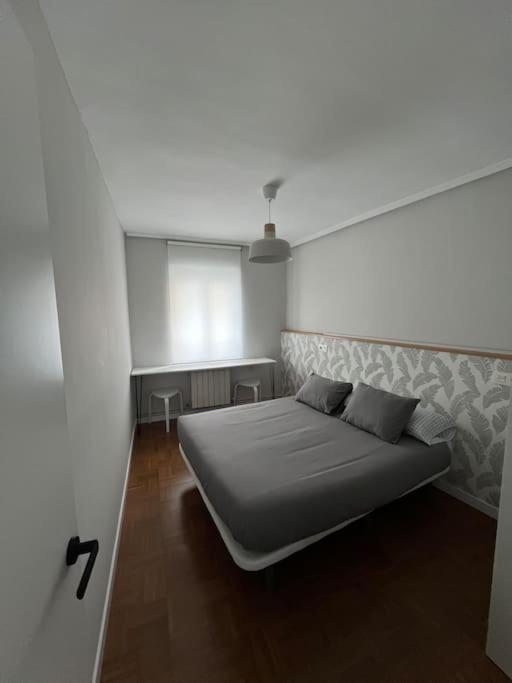 Apartamento Piso Acogedor Cerca Del Centro. Burgo Exterior foto